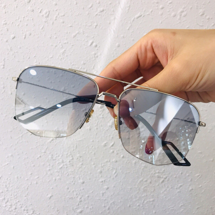 Gafas de sol Dior 180