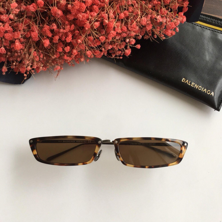 Солнцезащитные очки Balenciaga BA168
