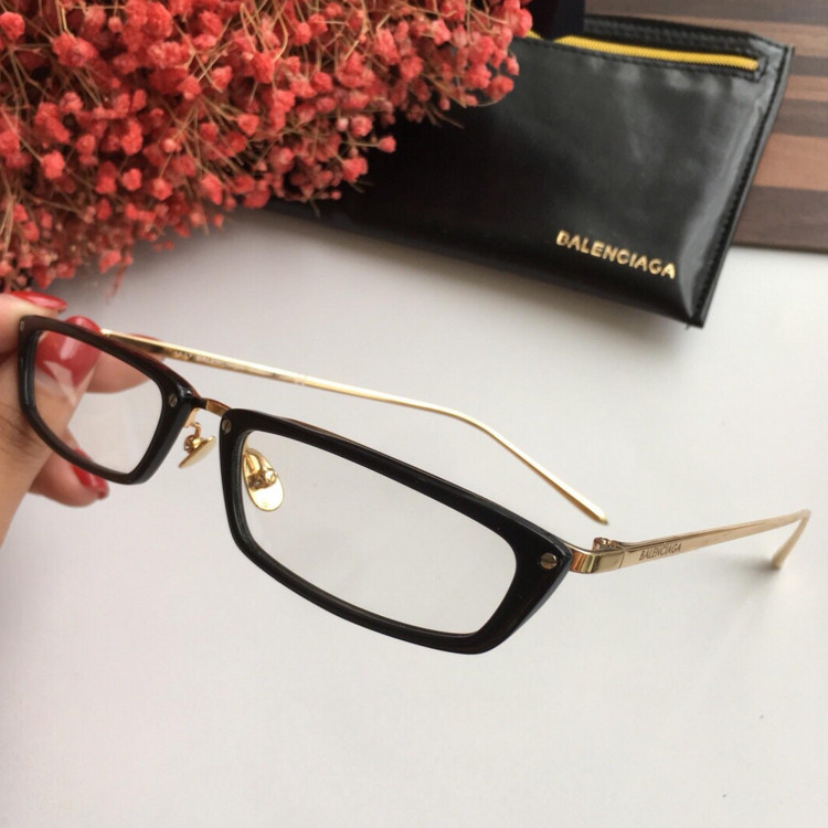 Солнцезащитные очки Balenciaga BA168