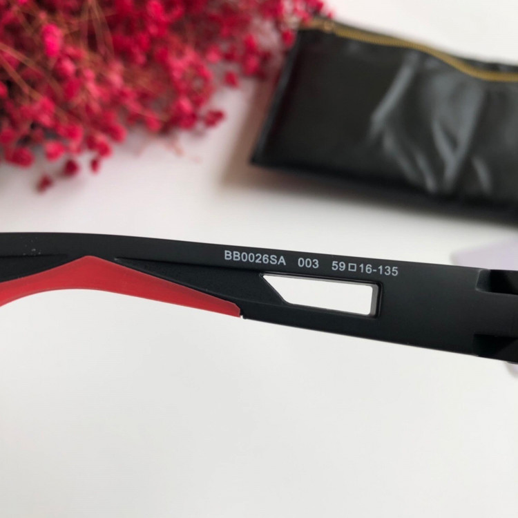 Gafas de sol de Balenciaga BB0026SA