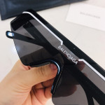 Солнцезащитные очки Balenciaga BB0003S