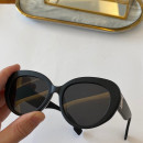 Солнцезащитные очки Burberry BE4298