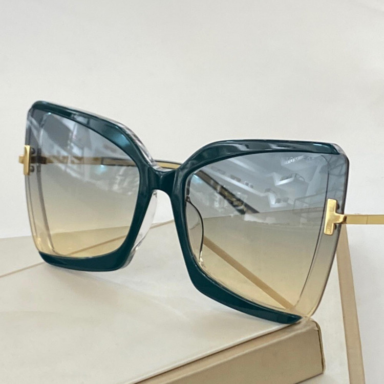 Солнцезащитные очки Tom Ford TF0766