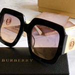 Солнцезащитные очки Burberry BE4316