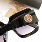 Солнцезащитные очки Burberry BE4316