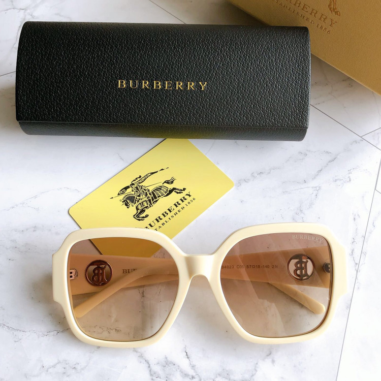 Gafas de sol de Burberry B4023