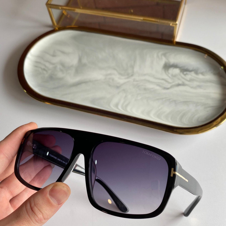 Gafas de sol de Tom Ford FT0754