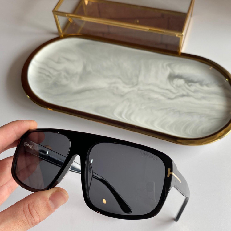 Gafas de sol de Tom Ford FT0754