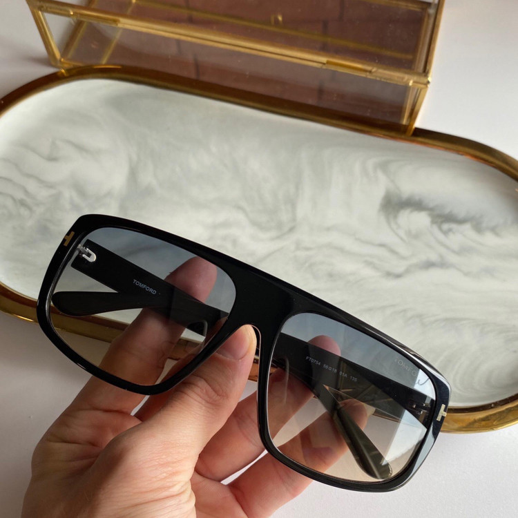 Gafas de sol de Tom Ford FT0754