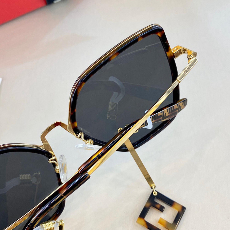 Gafas de sol Fendi FF0643