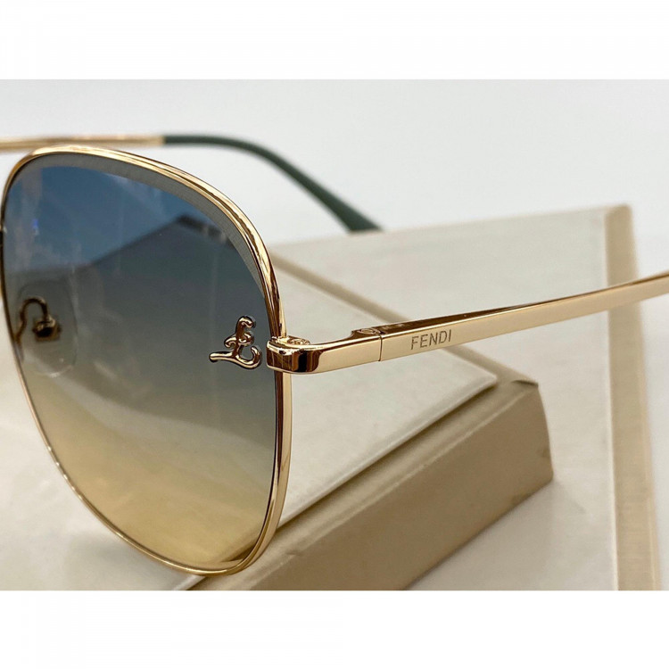 Солнцезащитные очки Fendi FF0662