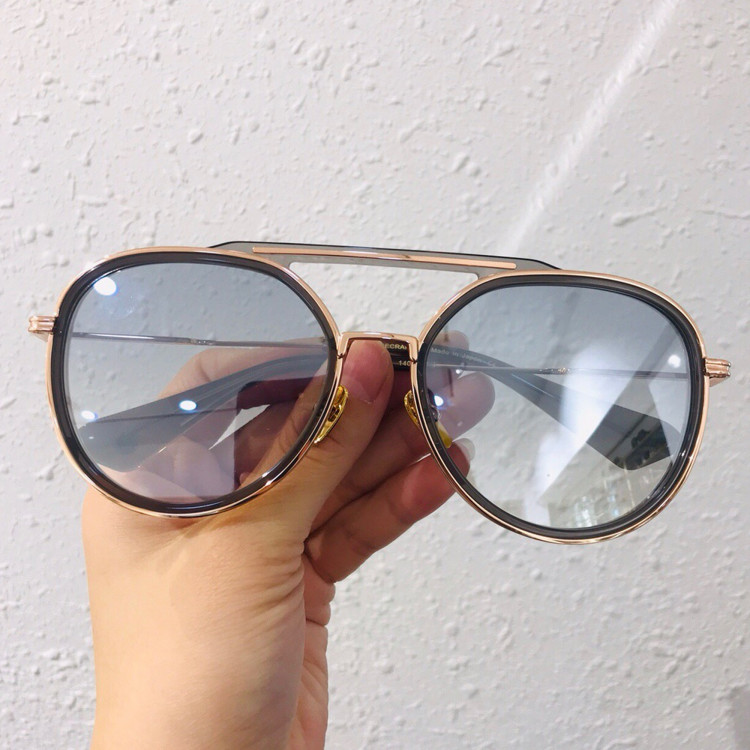 Gafas de sol de la Dita nave espacial